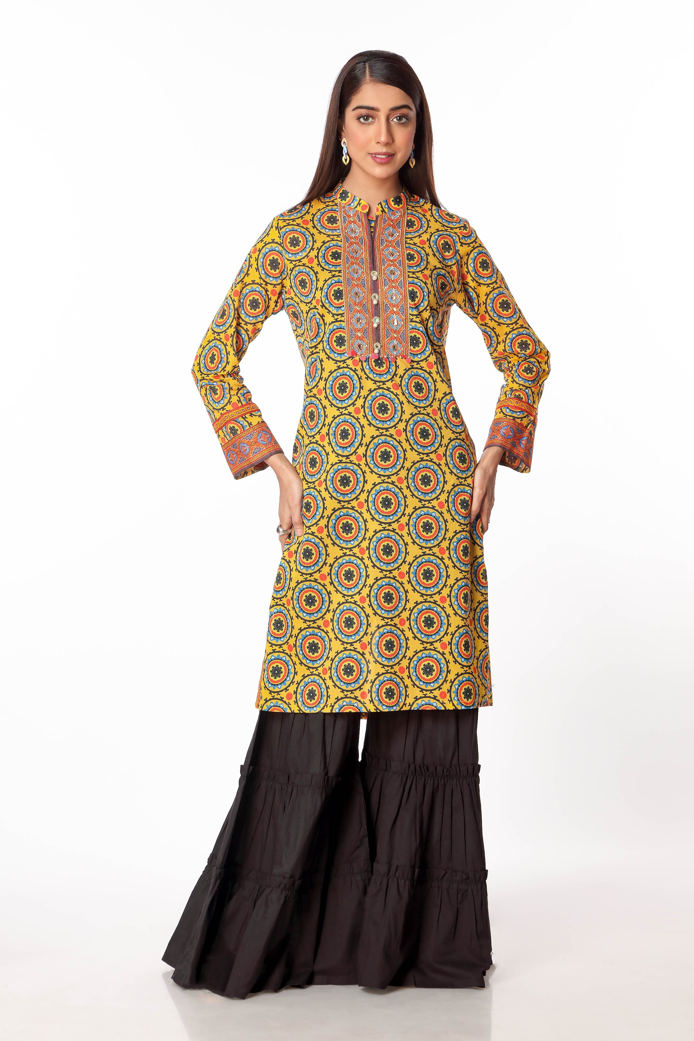 Round Phool in Multi coloured Printed Lawn fabric