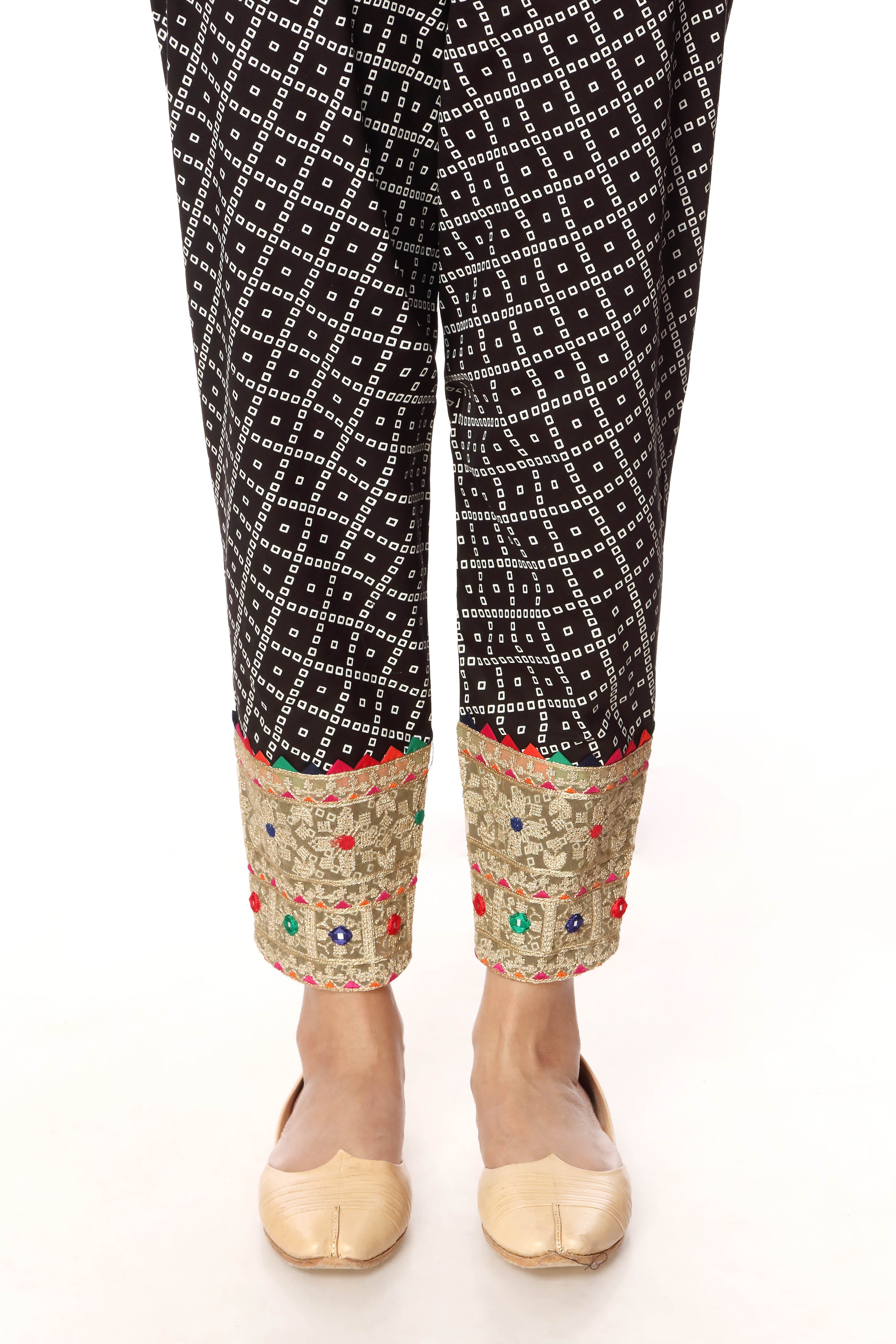 Tulip Patch in Black coloured Printed Lawn fabric