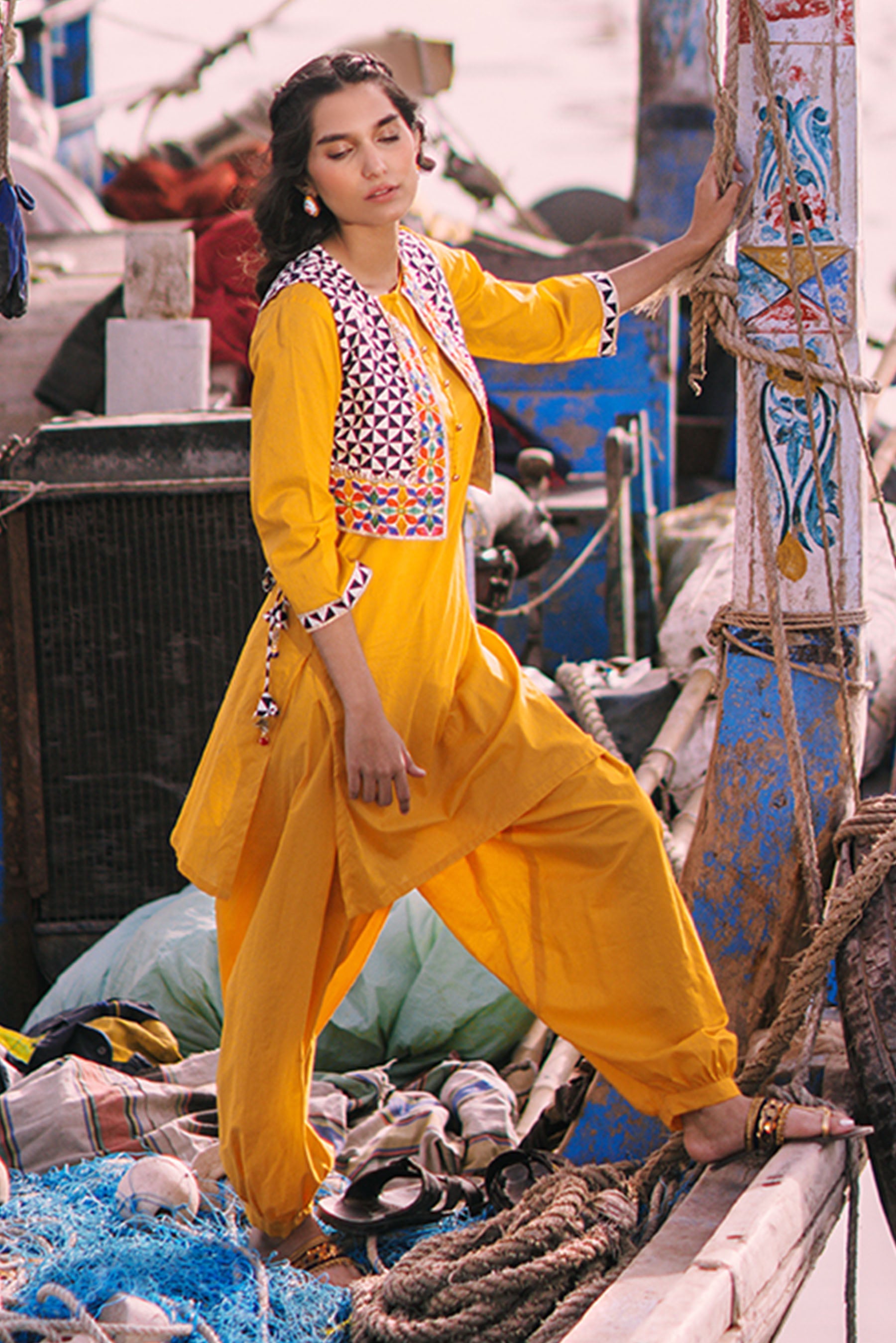 2 Piece Printed Lawn Suit (CR2847)