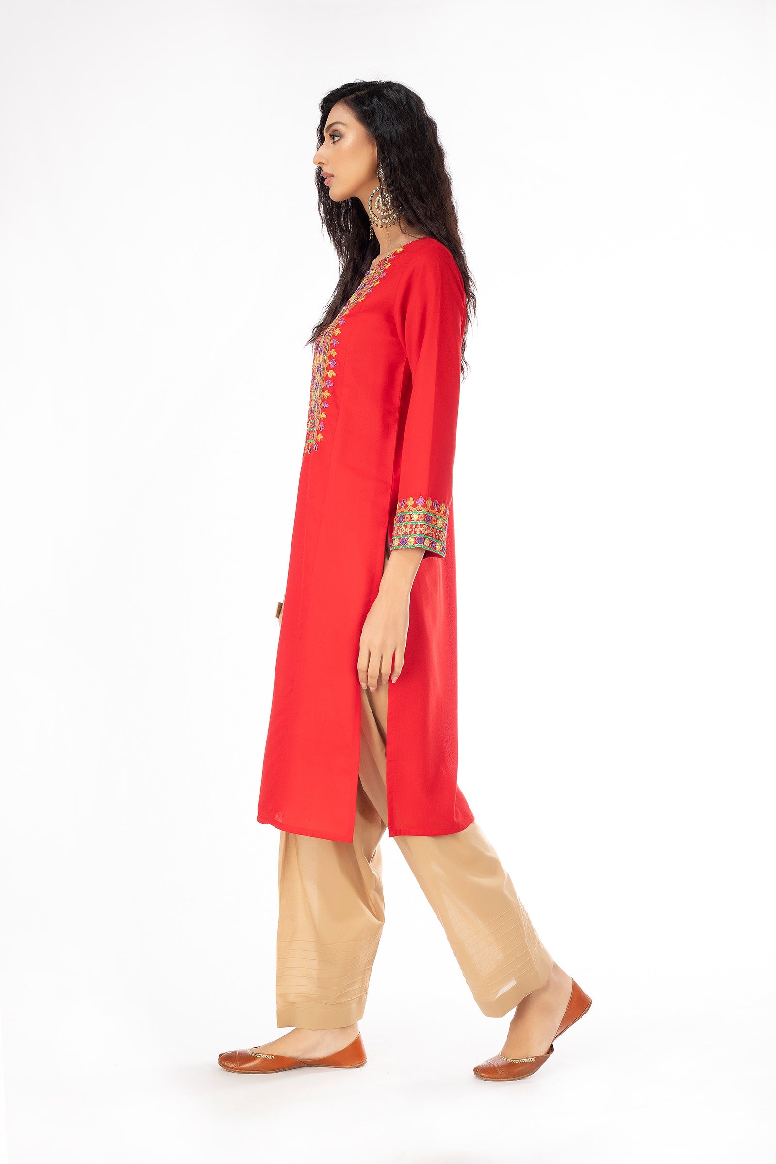 1 Piece Lawn Karandi Top (CR2822)