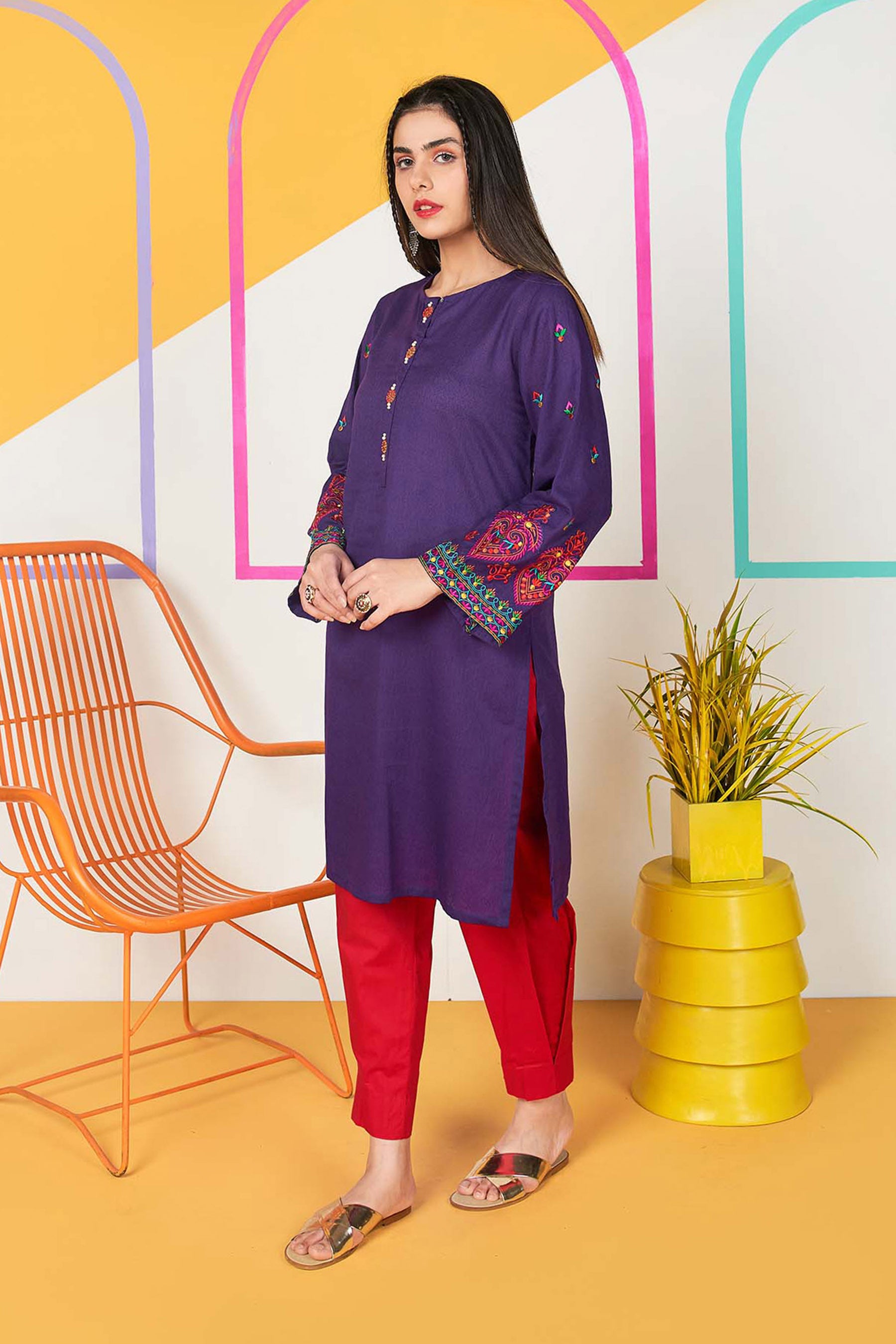 1 Piece Lawn Karandi Top (CR2539)