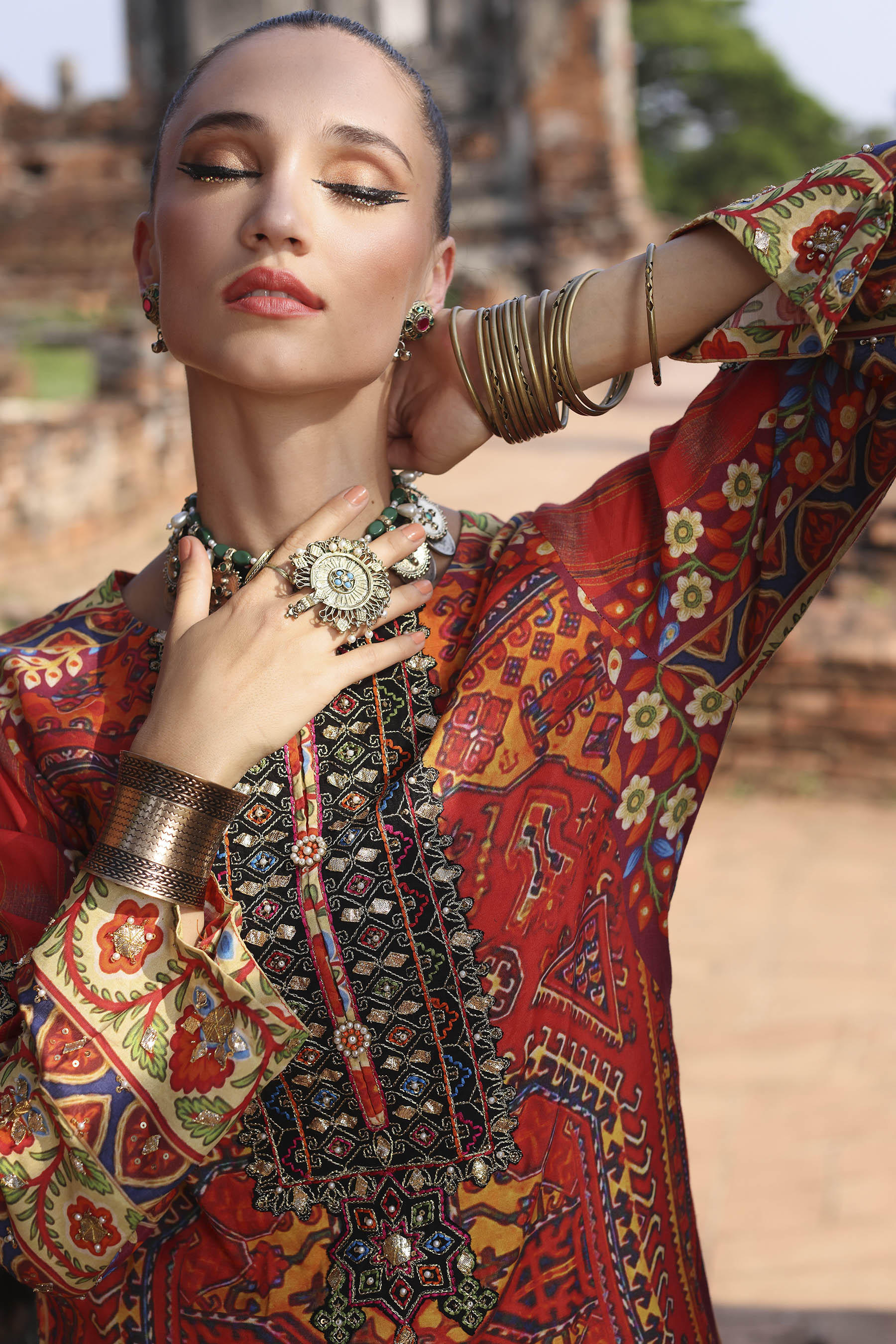 Red Carpet 2 in Multi coloured Pak Raw Silk fabric 3