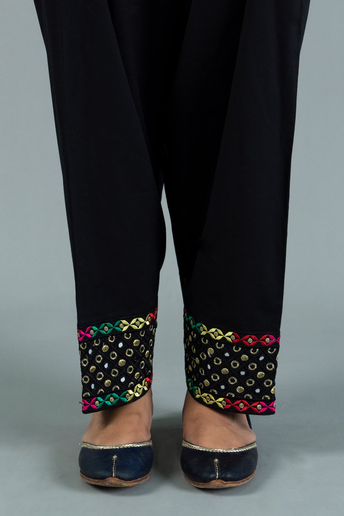 Cambric Shalwar (CZ2843)