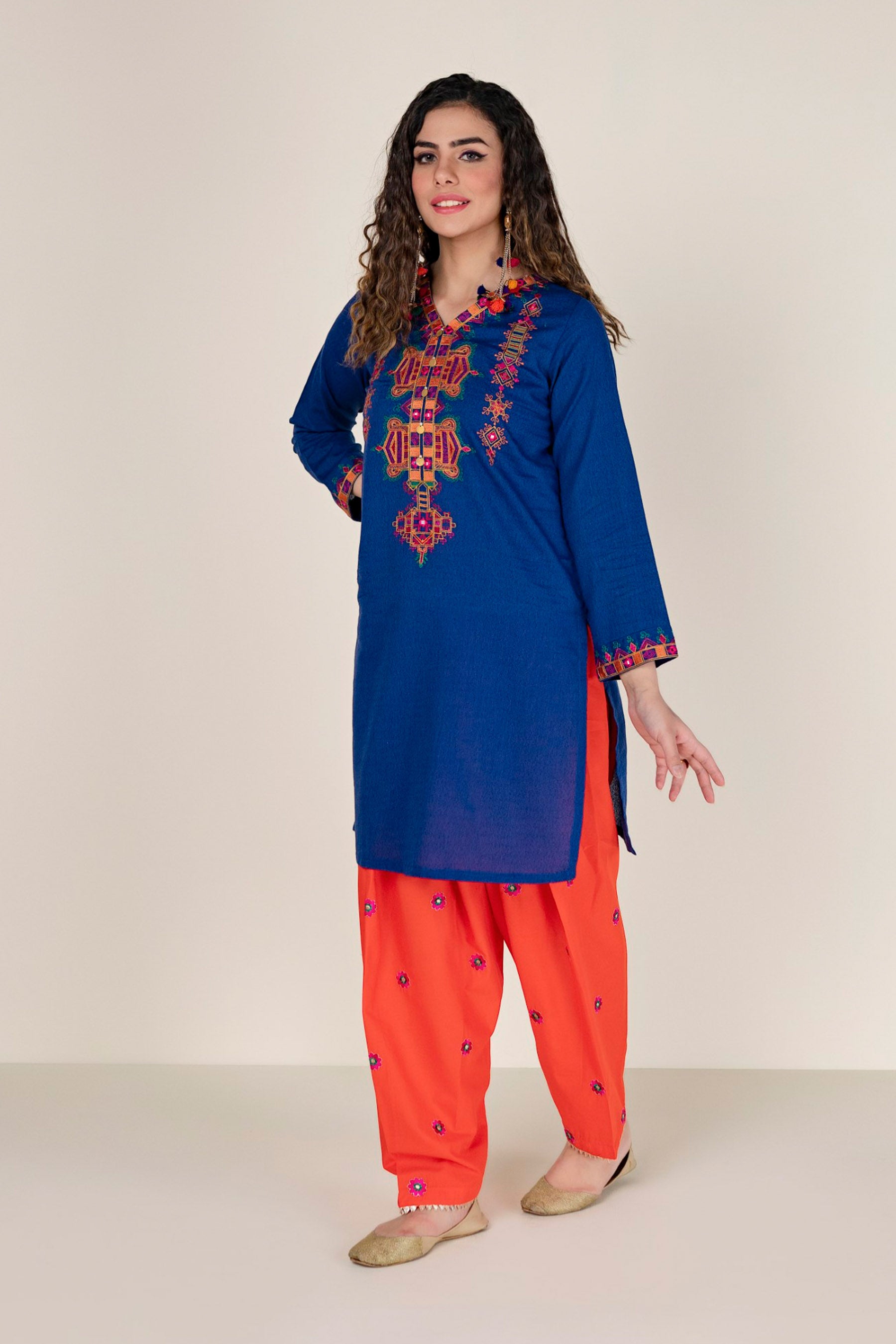 1 Piece Lawn Karandi Top (CR2541)