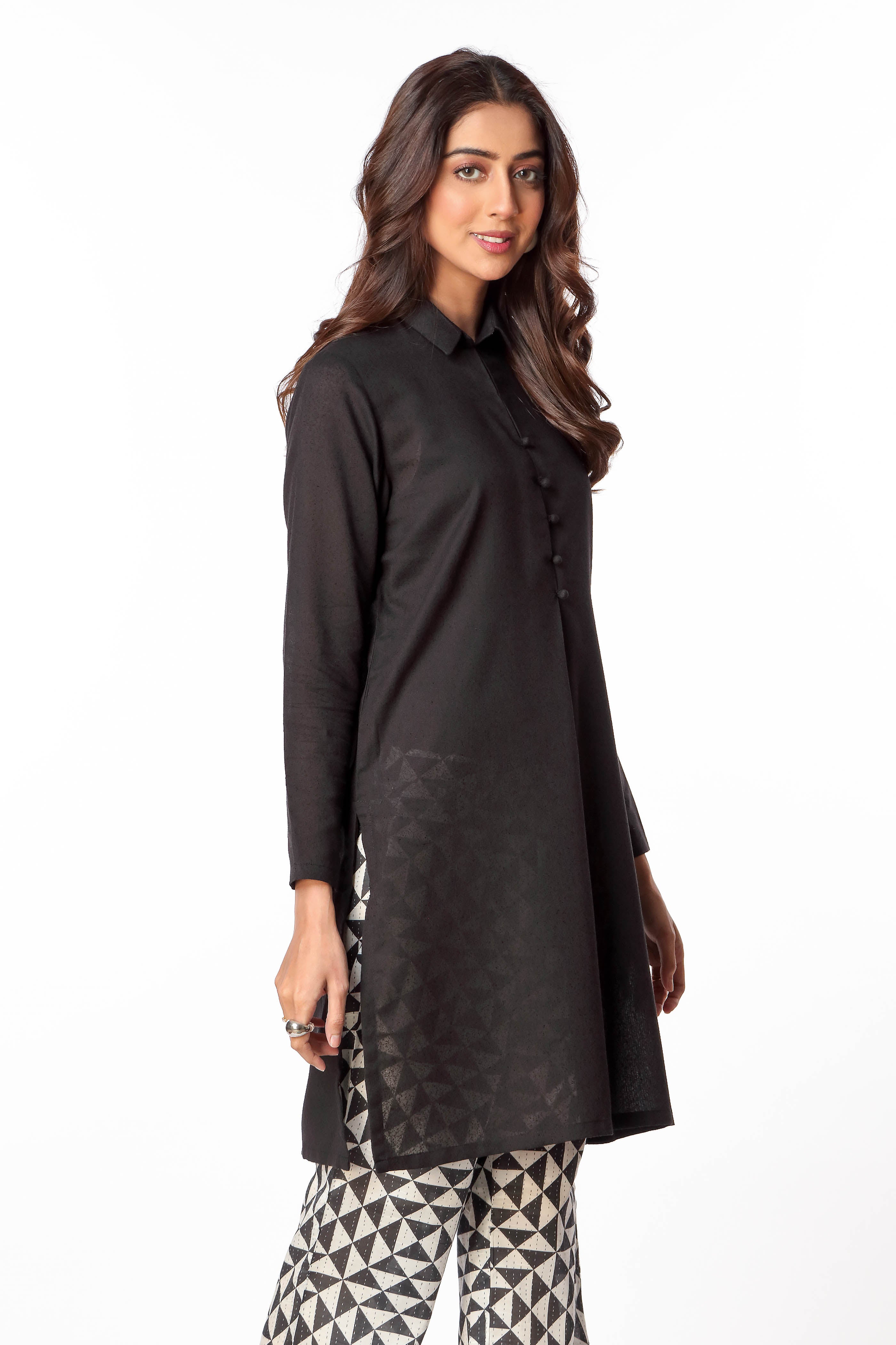 1 Piece Lawn Karandi Top (NR0379)