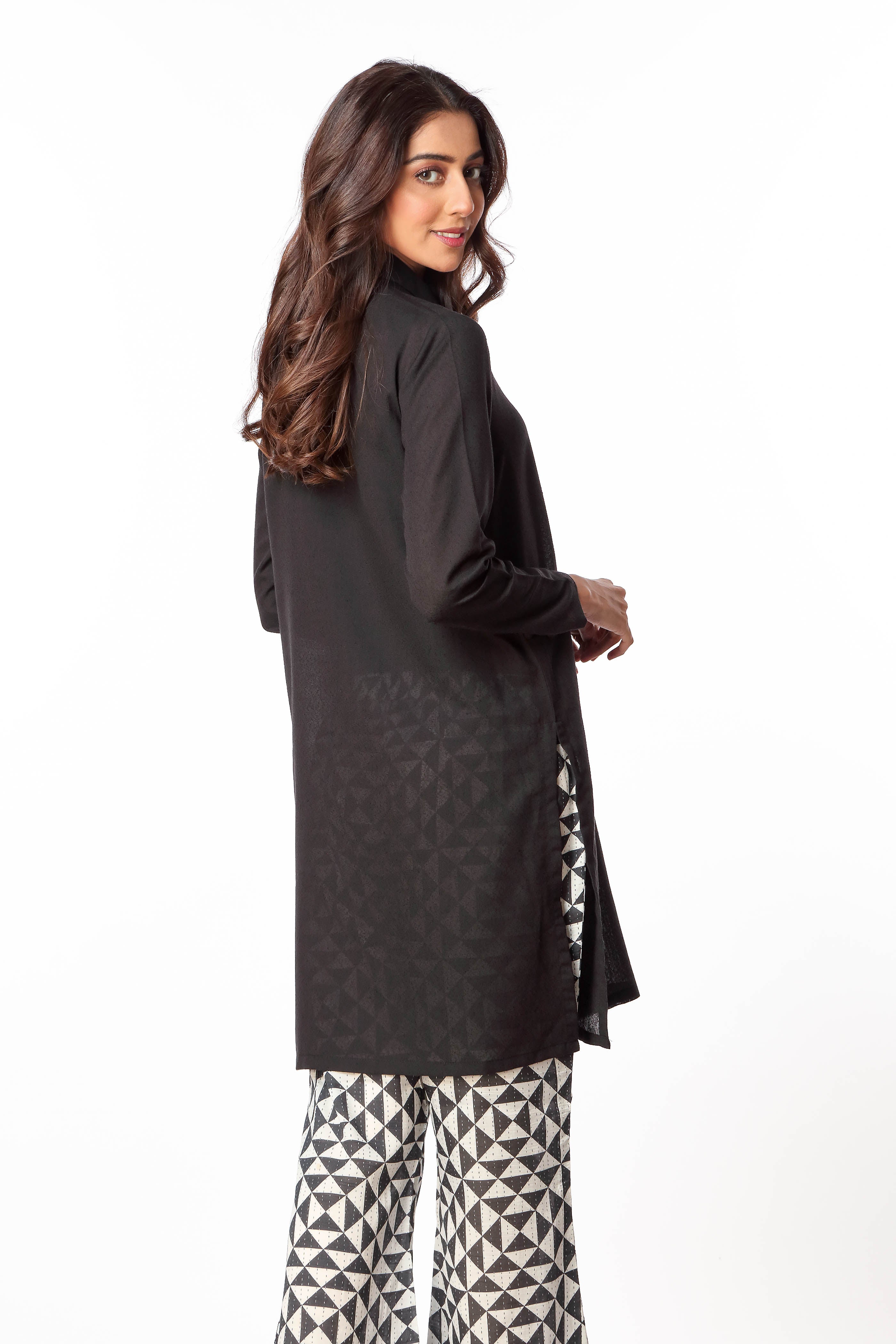 1 Piece Lawn Karandi Top (NR0379)