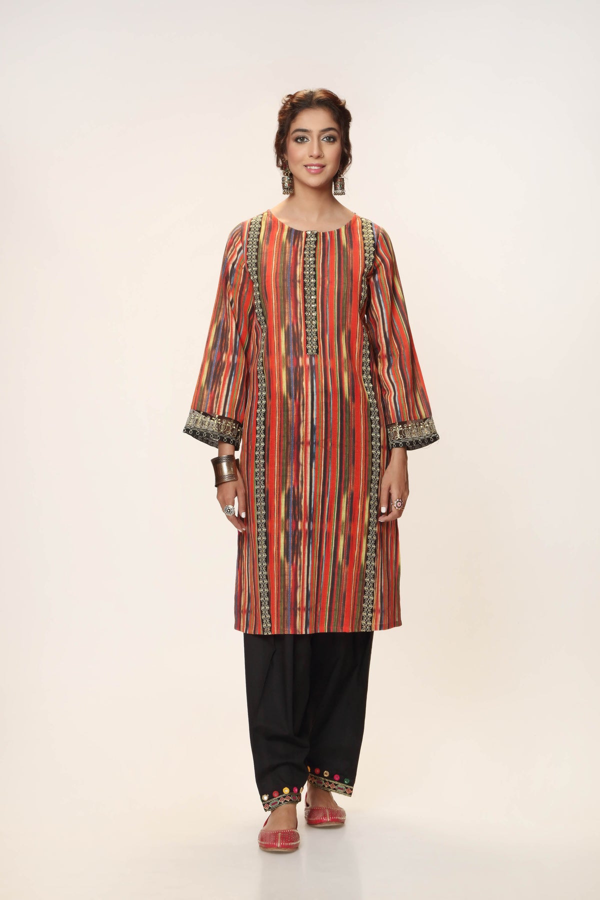 Embroidered Lines in Multi coloured Slub Khadder Print fabric
