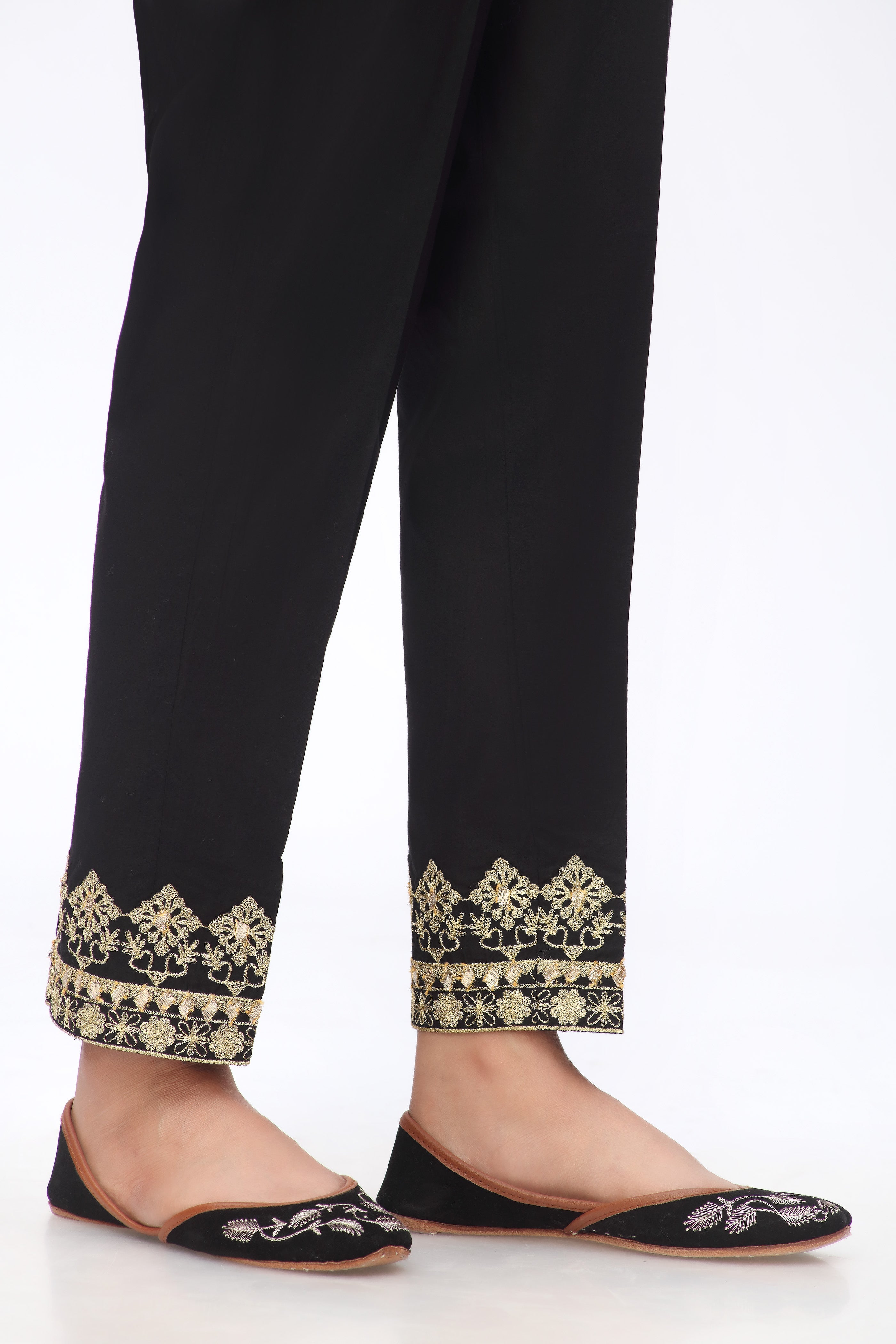 Tilla Trouser in Black coloured Cambric fabric 2