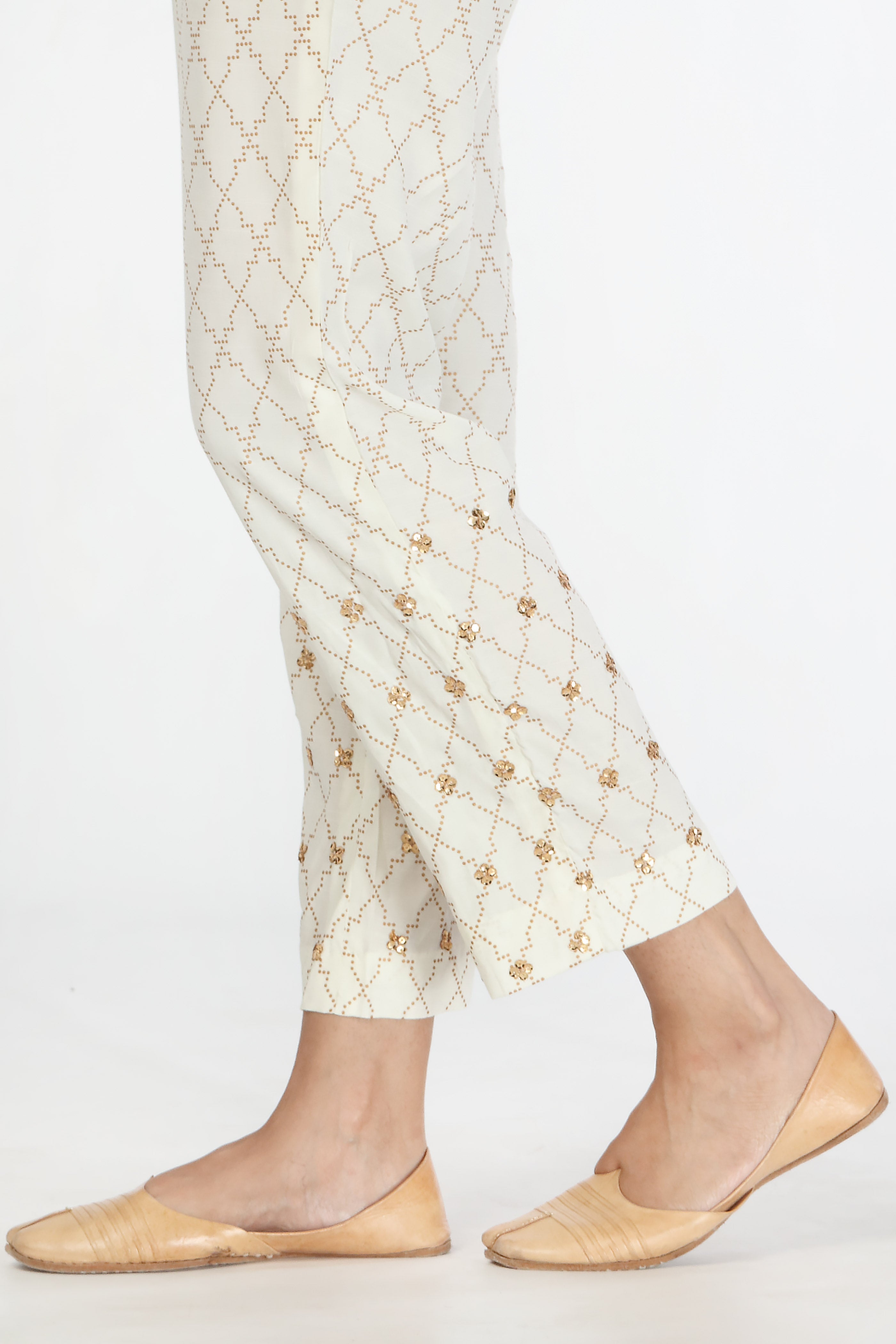 Jaal Gold in Off White coloured Pak Raw Silk fabric 2